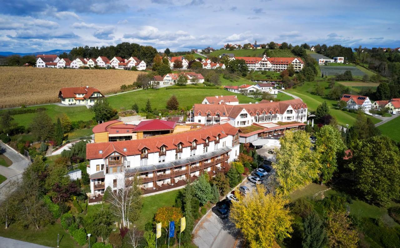Ayurveda Resort Mandira Бад Вальтерсдорф Экстерьер фото